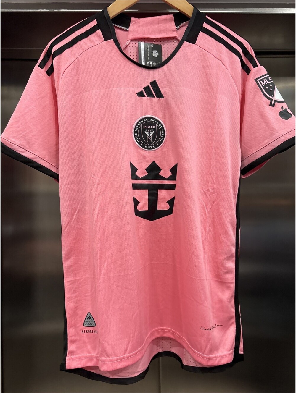Men’s NWT Pink Sz M Inter Miami CF Messi Jersey
